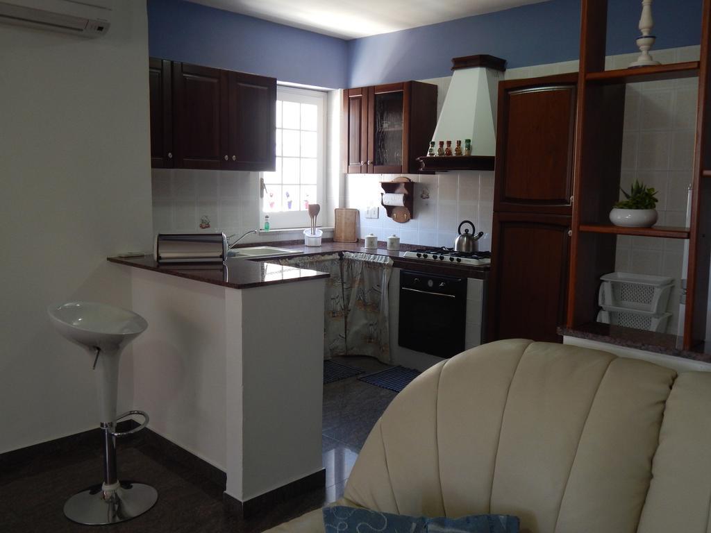 Casa Vacanze Karol Apartment Trappeto  Ruang foto